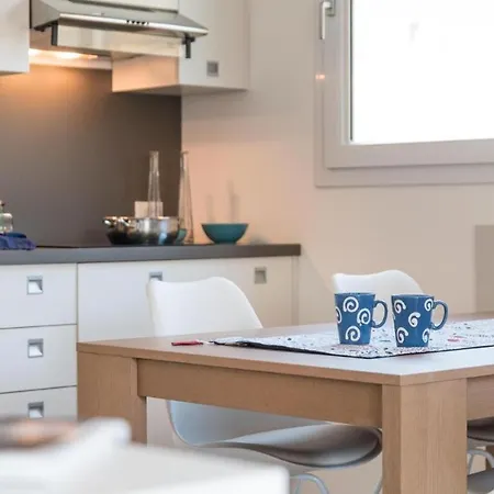 Stylish Torre Bianca 2 Bedroom Sleeps 5