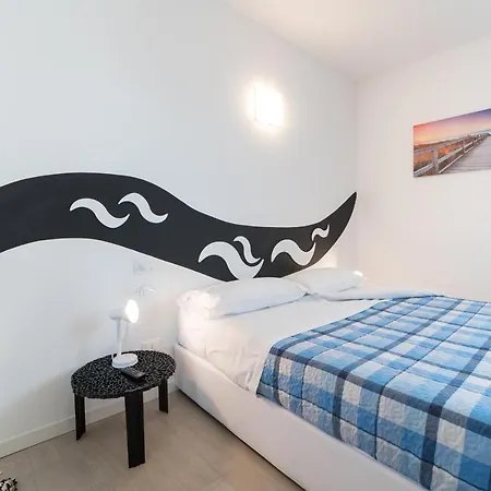 Appartement Stylish Torre Bianca 2 Bedroom Sleeps 5 Lignano Sabbiadoro
